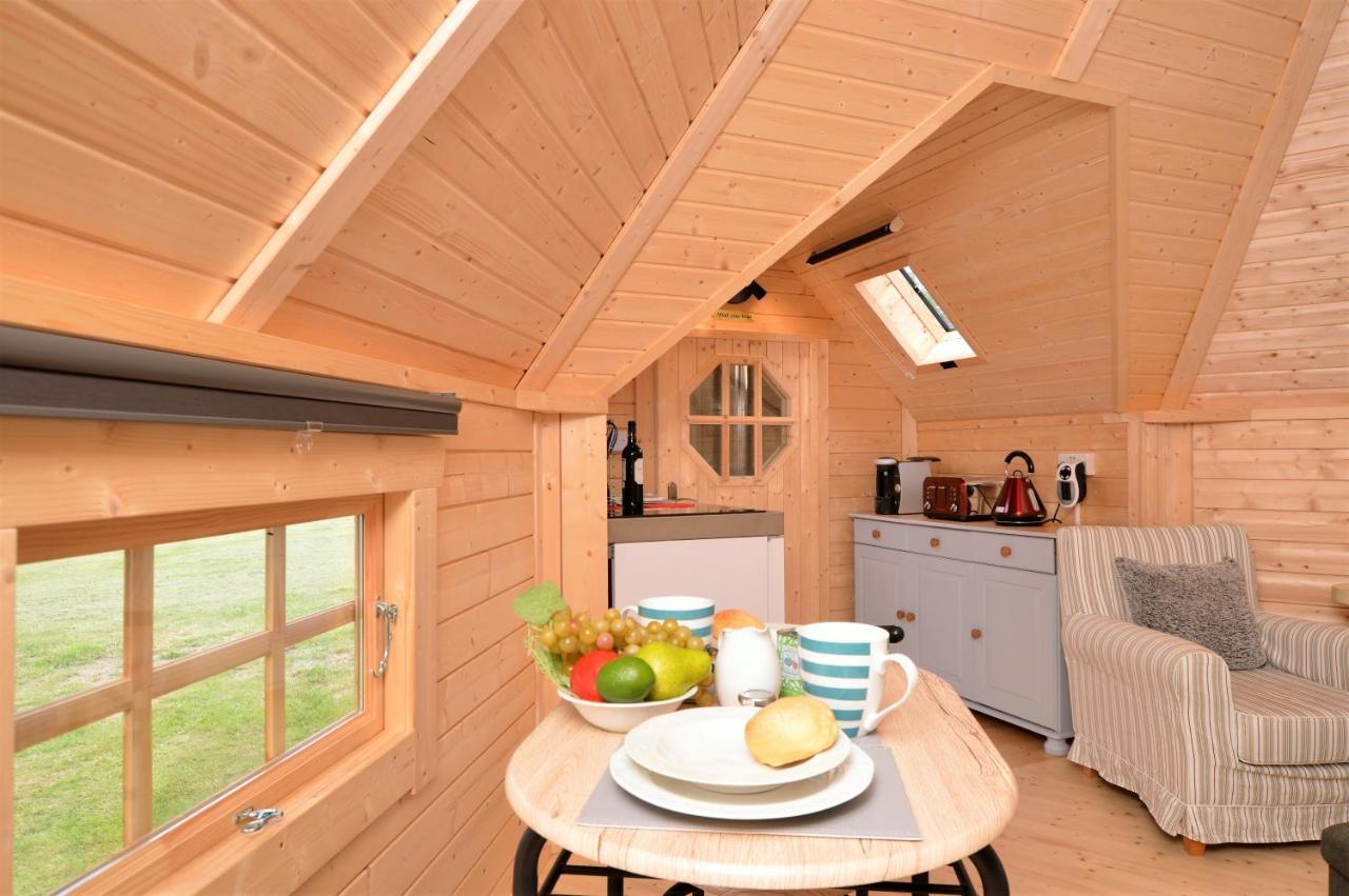 Seal Point Cabin - Luxury Glamping Cairndow Exterior photo