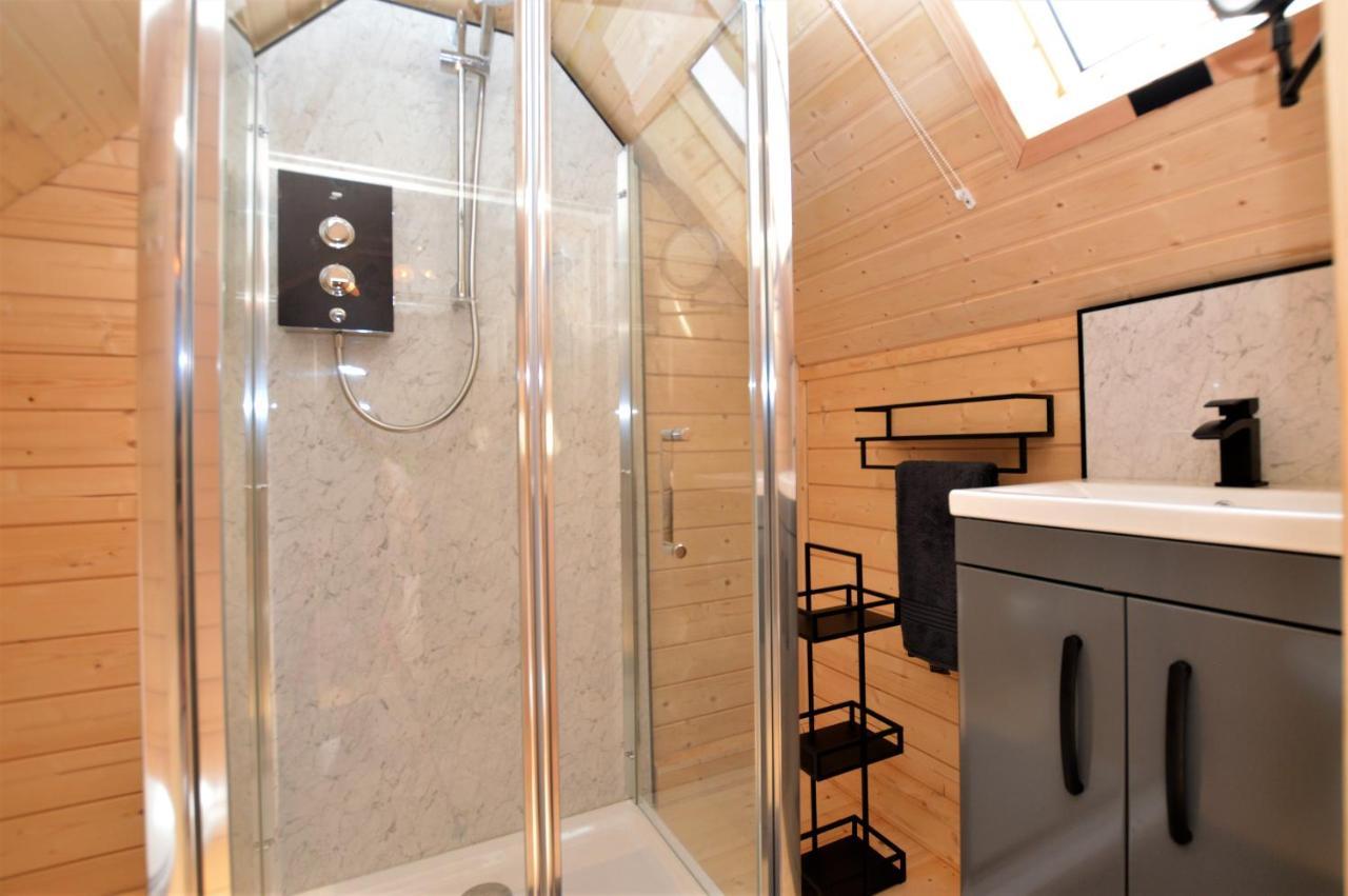 Seal Point Cabin - Luxury Glamping Cairndow Exterior photo