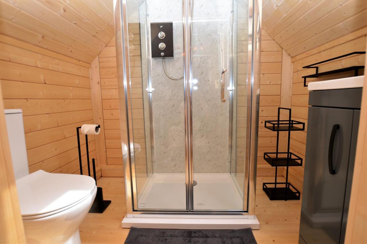 Seal Point Cabin - Luxury Glamping Cairndow Exterior photo